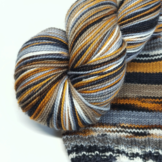 Meow -- Jitterbug Fingering